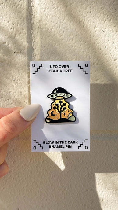 UFO Over Joshua Tree Enamel Pin