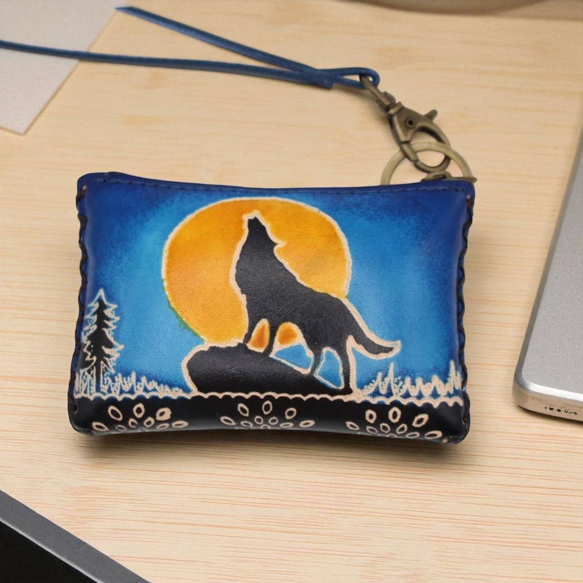 Handmade Leather Wolf Coin Purse
