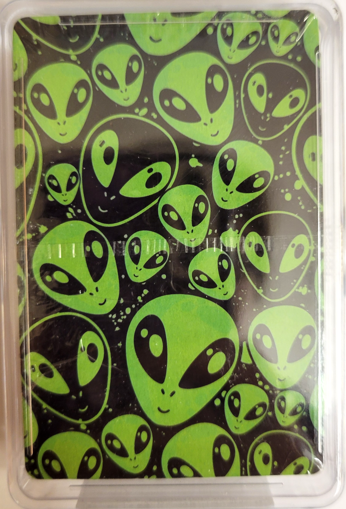 Aliens Playing Cards