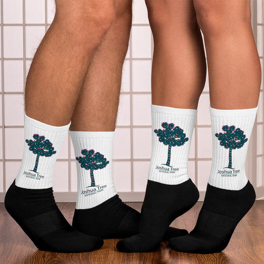 Joshua Tree Lit Tree Holiday Socks