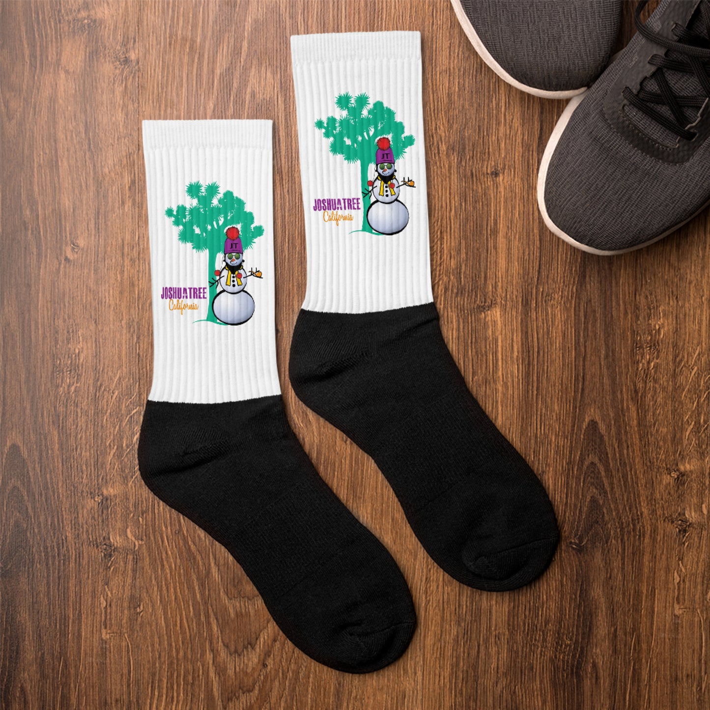 Joshua Tree Snowman Socks