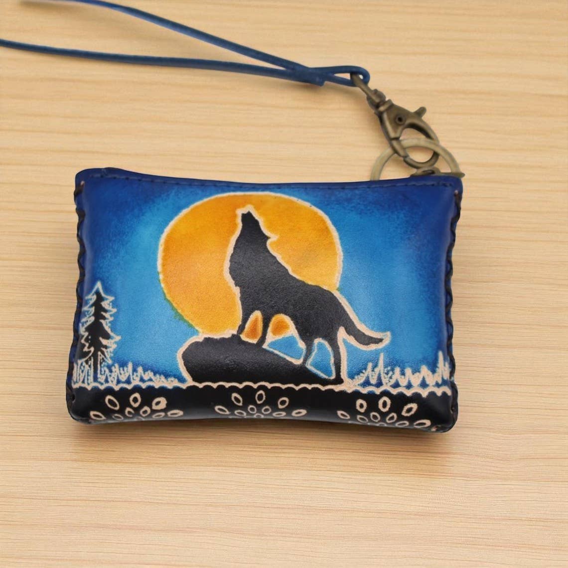 Handmade Leather Wolf Coin Purse