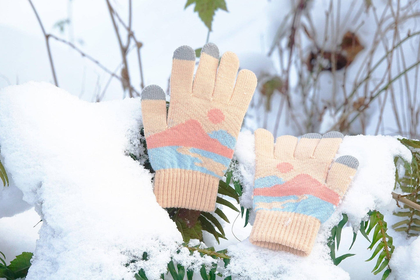 Pastel Sky Adventure Knit Gloves